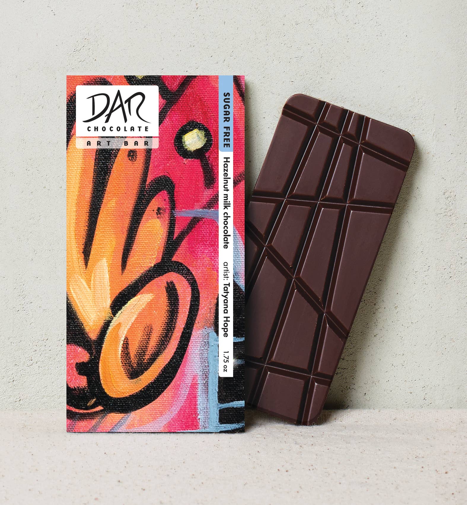 Dar Chocolate - Wholesale Chocolate Bar - Sugar Free: Hazelnuts & Milk Chocolate Bar0
