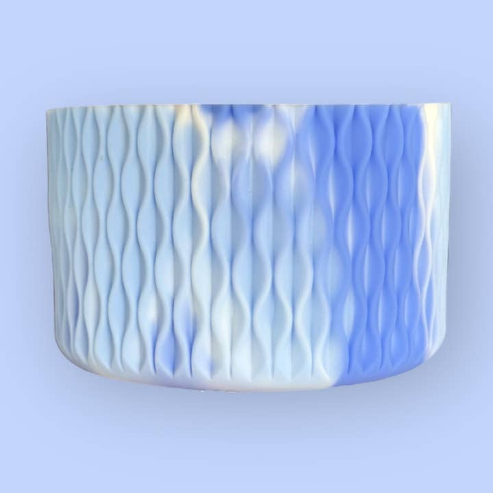 Remolino de arándano | Textura de olas | Bota de silicona para venta al por mayor de Sip n' Style Shop Co.