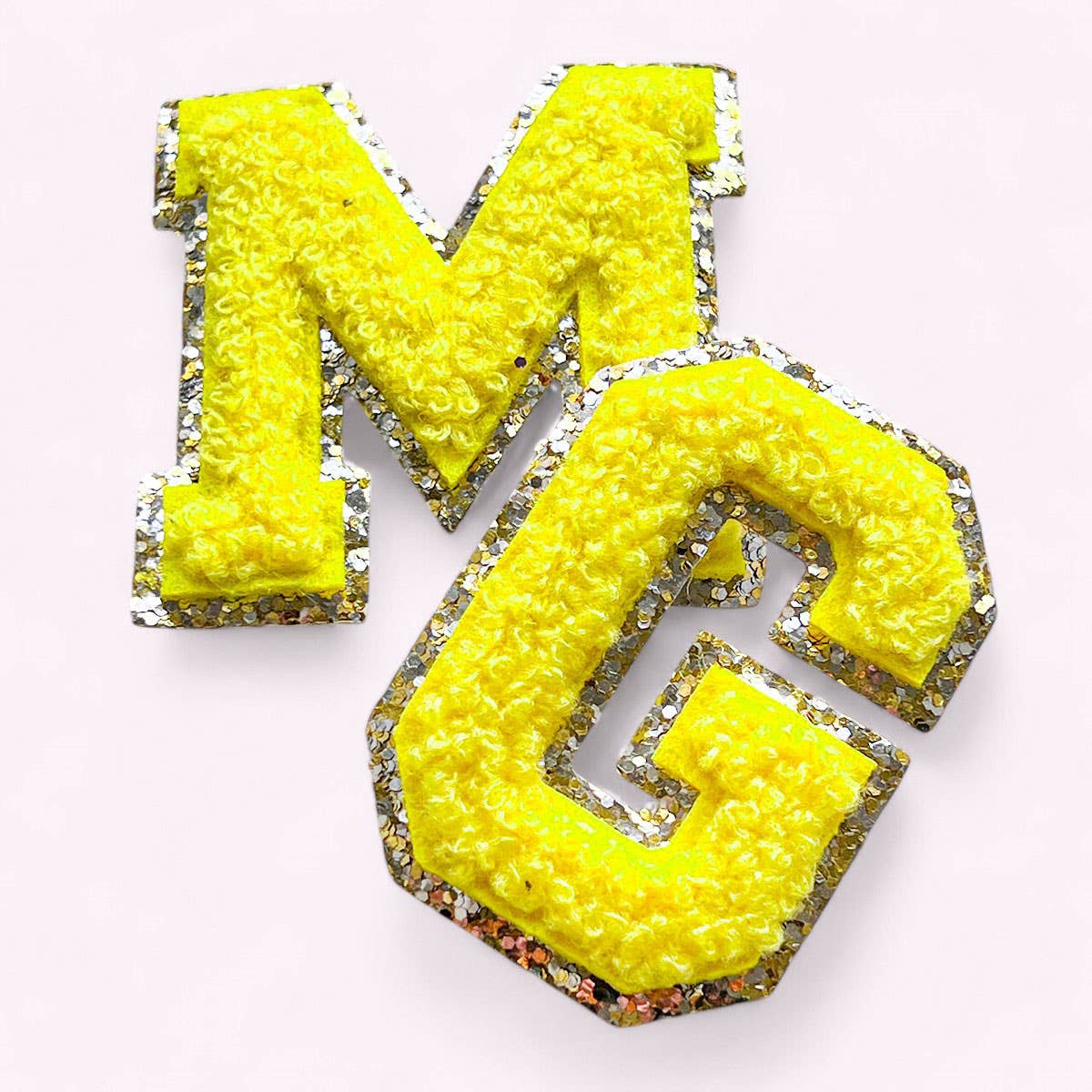 Mimi's Glow Accessories - Venta al por mayor Pegatina - Parche de letras minúsculas con brillo (3 piezas por letra)19