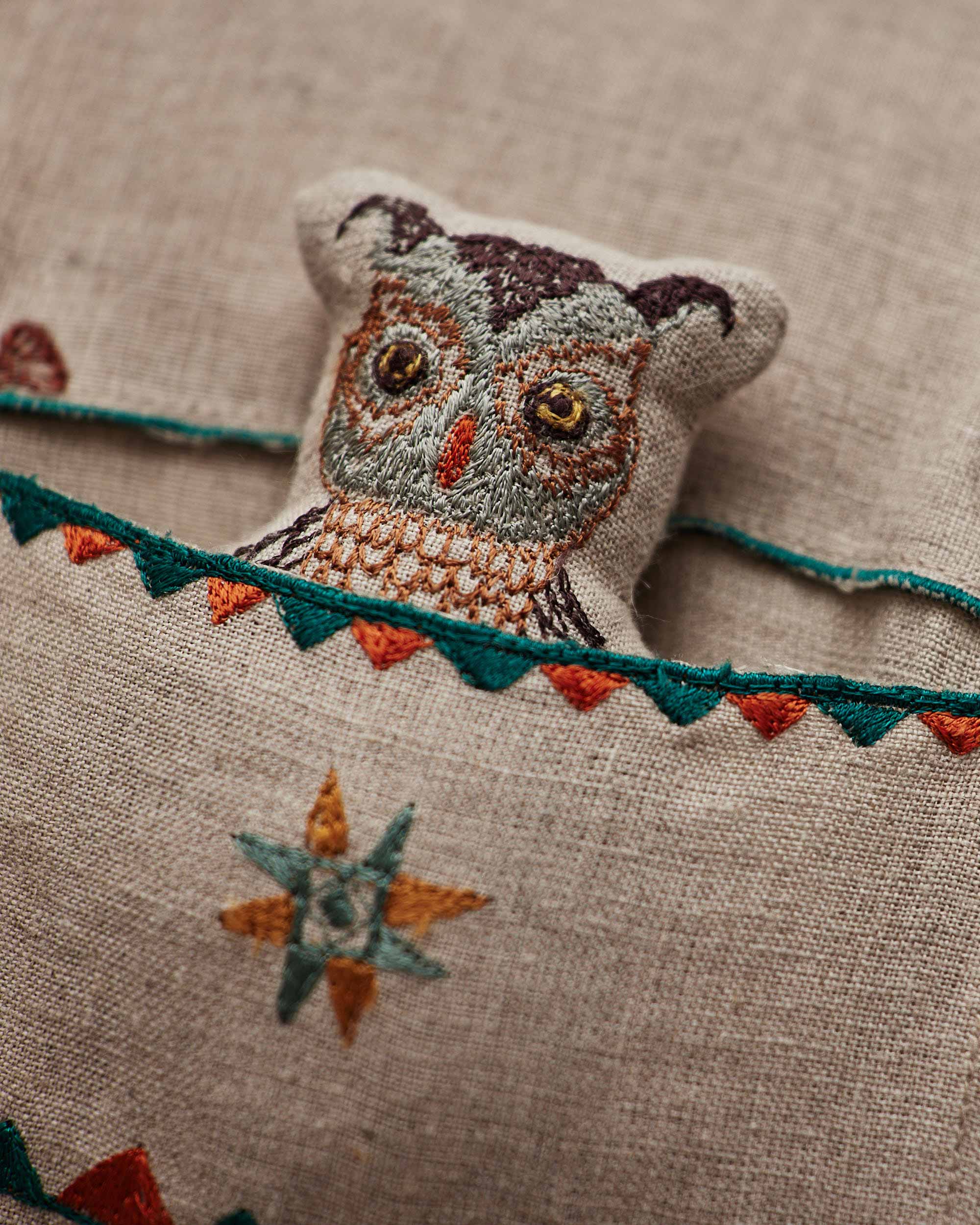 Coral & Tusk - Wholesale Throw/Decorative Pillow - Friends Canoe Pocket Pillow2