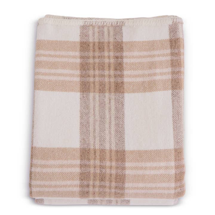 Evangeline Linens - Wholesale Bedding Blanket - Plaid Merino Wool Bed Blankets1