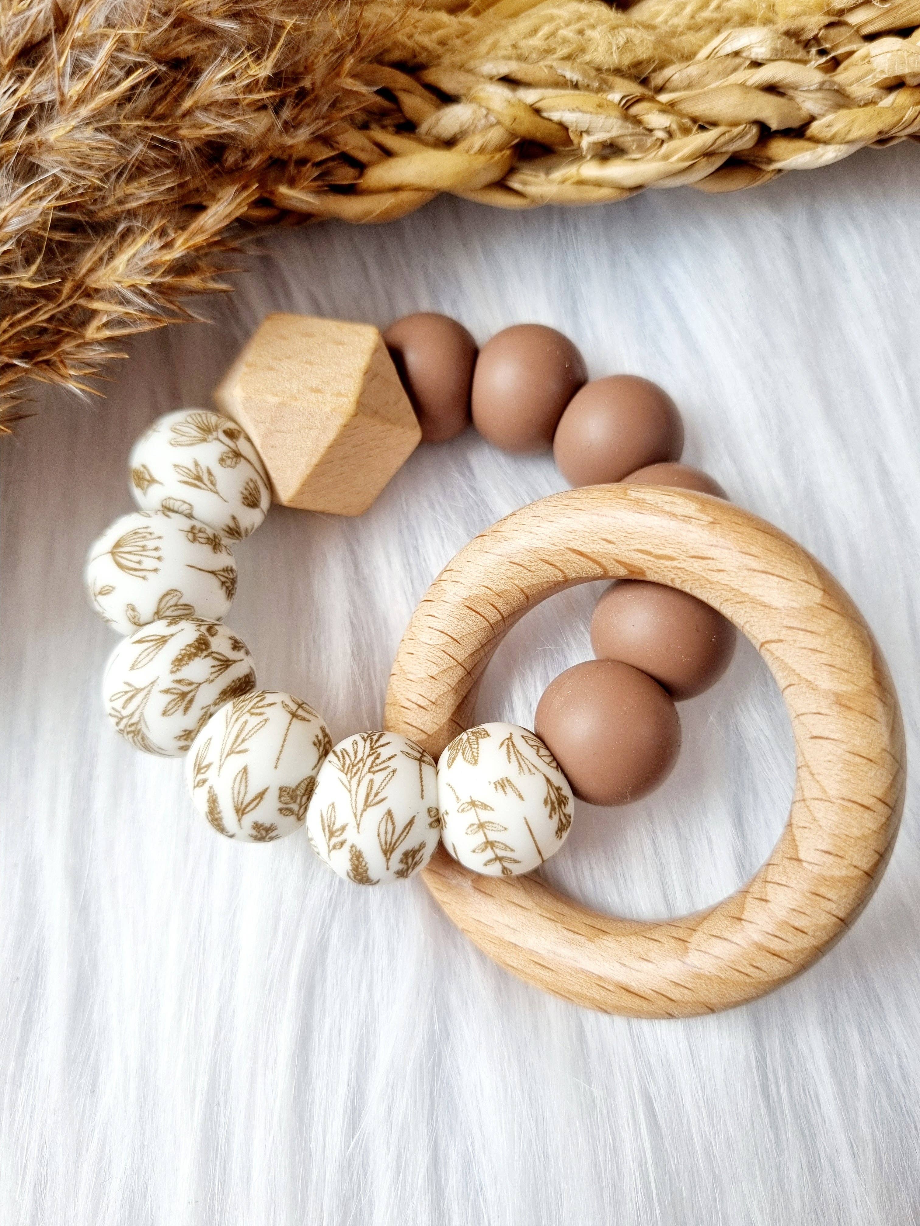 Happy by Lies – Mordedor - Bebé por atacado – Bijtring Folhas de árvore, brownie