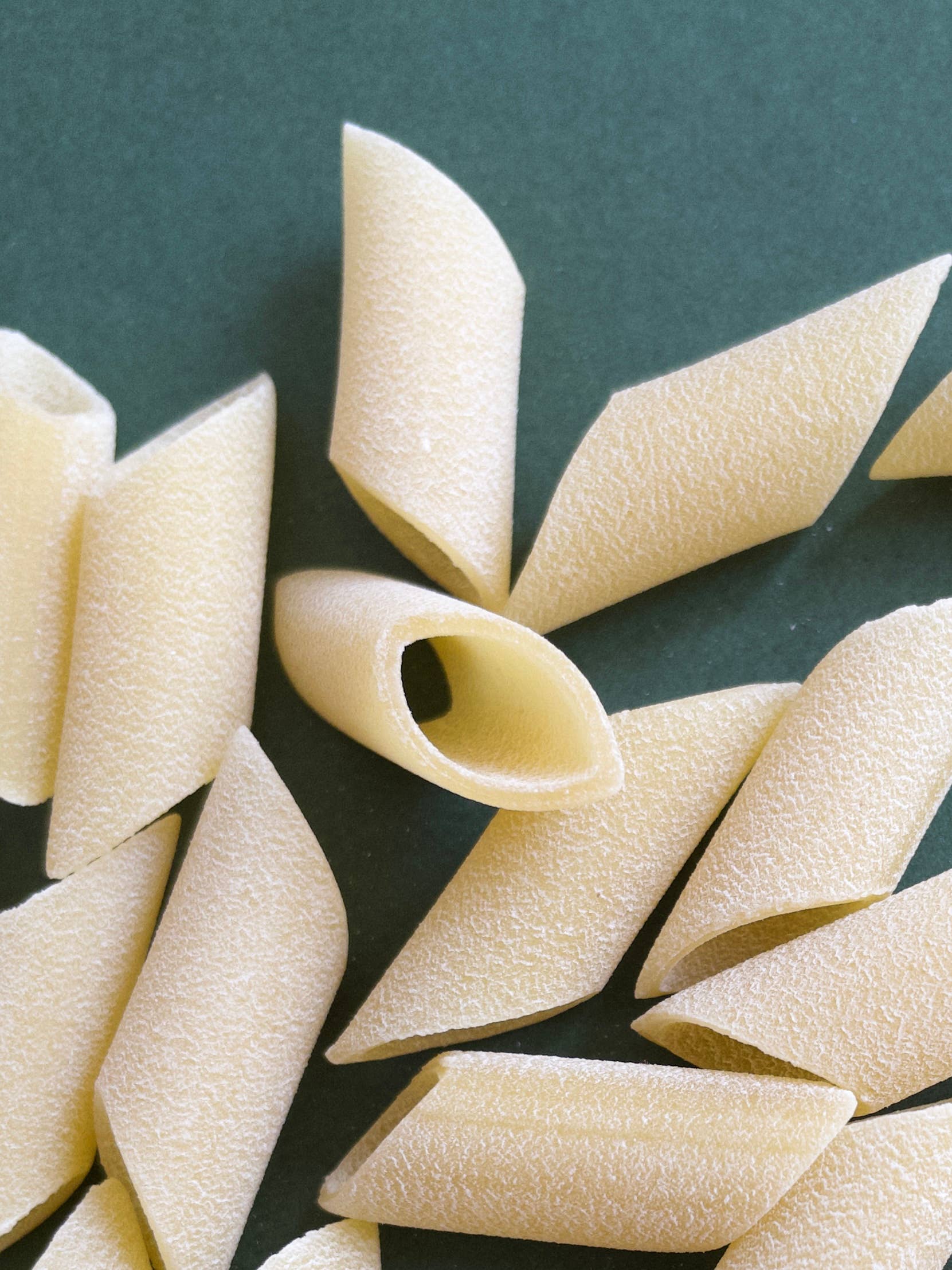 Vallillo - Vendita all'ingrosso Pasta - Mezze Penne Lisce - Pasta artigianale 100% Italiana1