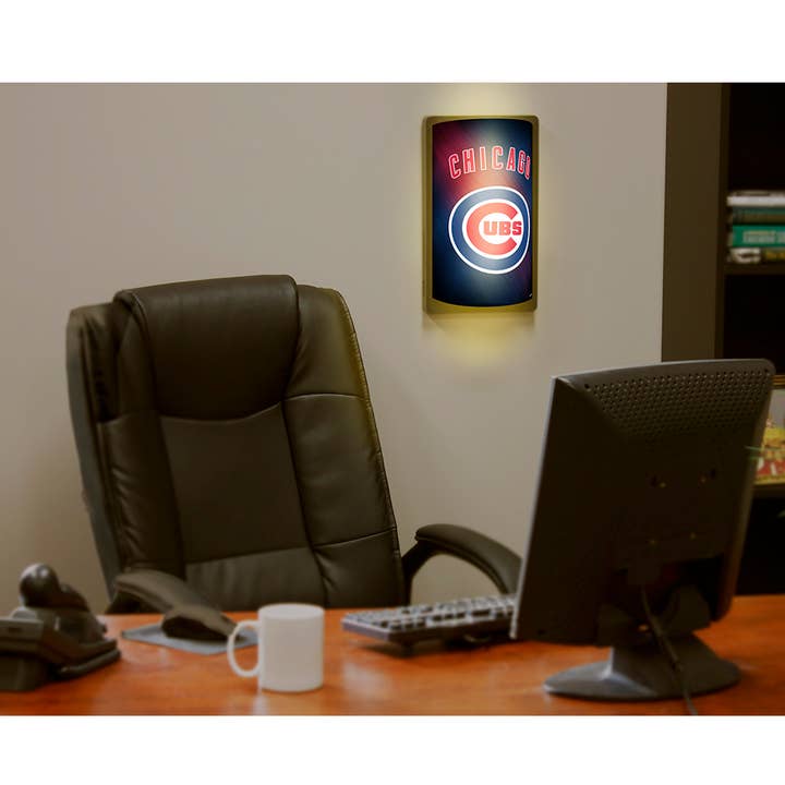 Party Animal, Inc. - Wholesale Sign - Chicago Cubs MotiGlow Light Up Sign