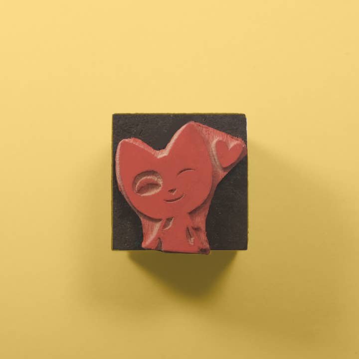 Made by Wheeler – wholesale Rubber/decorative stamp – Mini Tortie Love Stamp4