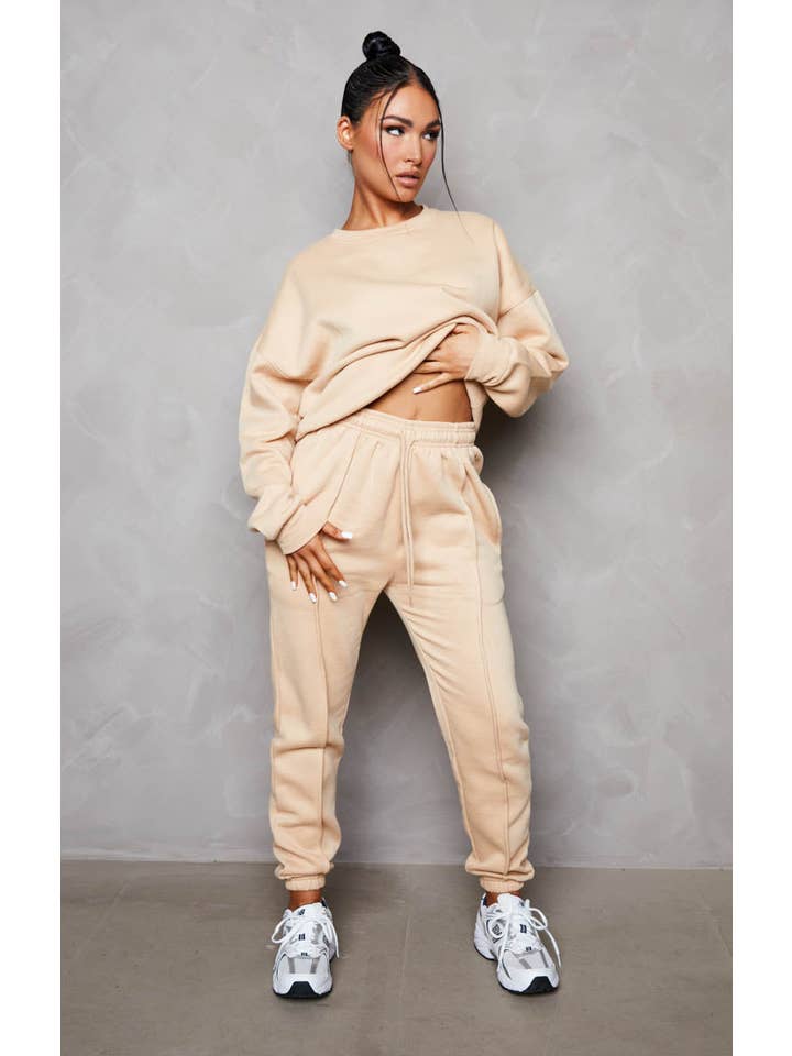 Femme Luxe – wholesale Lounge set – Women's – Nude Oversized Sweatshirt & Front Seam Joggers Loungewear Set - Seville