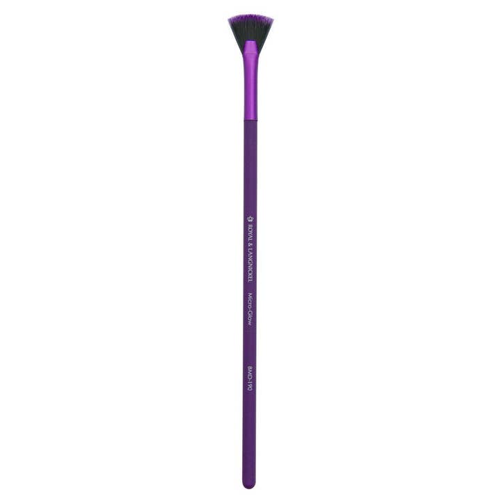 MŌDA® Micro Glow Schminkpinsel für den Großhandel von Royal Brush Mfg. Inc.