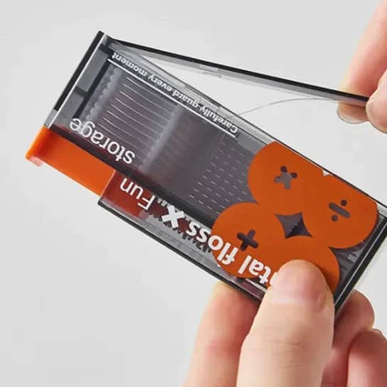 Naomi's Happy Place Shop - Wholesale Floss - Travel-Smart Floss Valet4