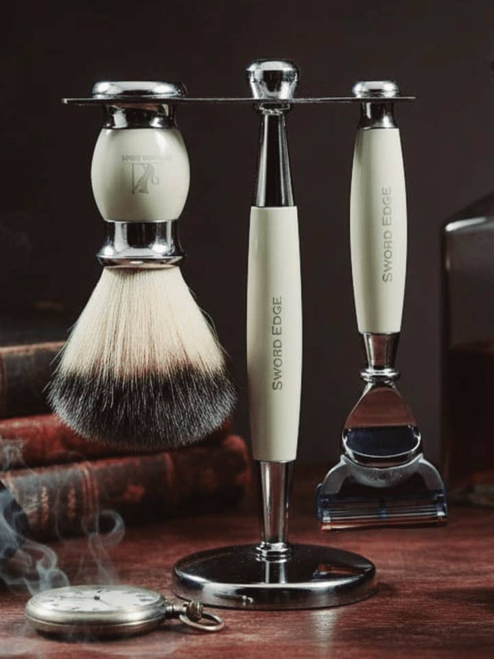 Sword Edge Premium Fusion 5 compatible shaving set- Holden5 for wholesale by Sword Edge