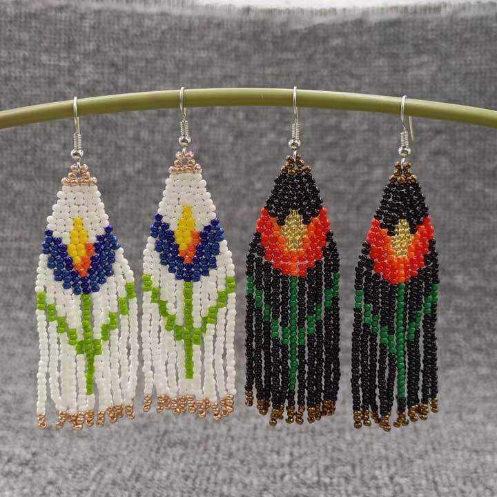 Orecchini con frange Bohemian Tulip Sead Beeds - BJ/SB per la vendita all'ingrosso da parte di Mio Queena