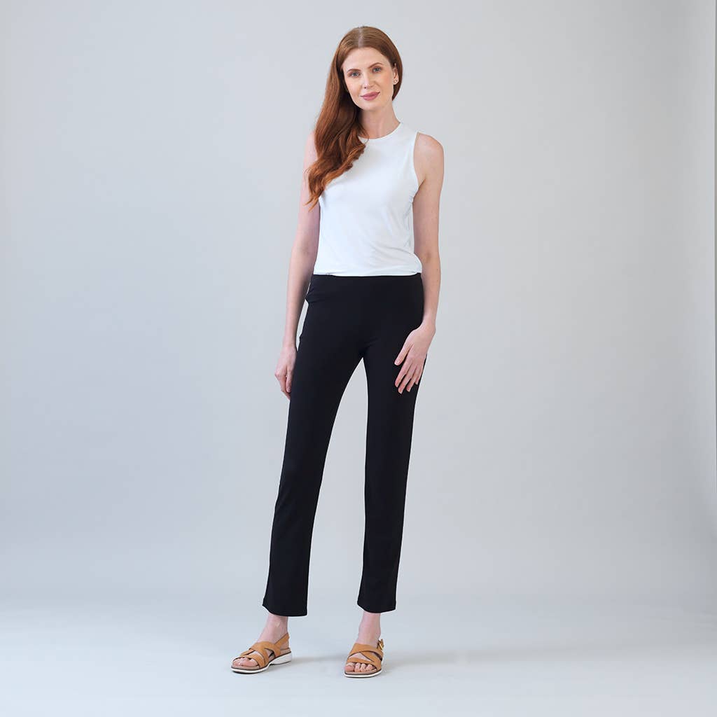 Clara Sunwoo - Wholesale Broek - Dames - 3PT - Kenmerkende broek met rechte pijpen0