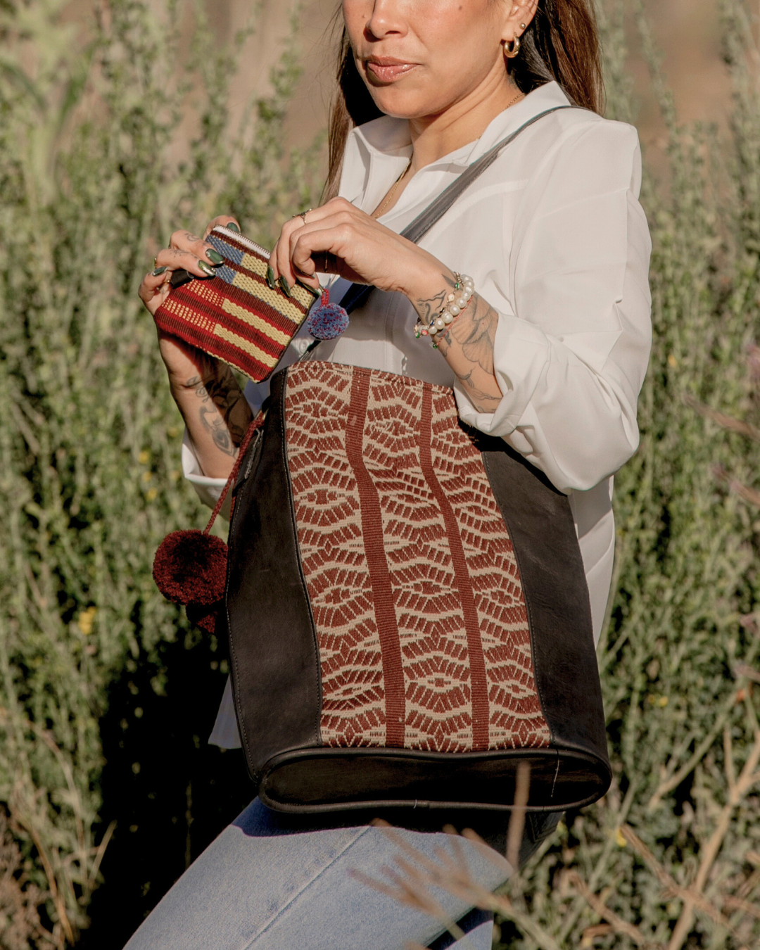 Awamaki - Wholesale Shoulder Bag - Women's - Woven Shoulder Bag4