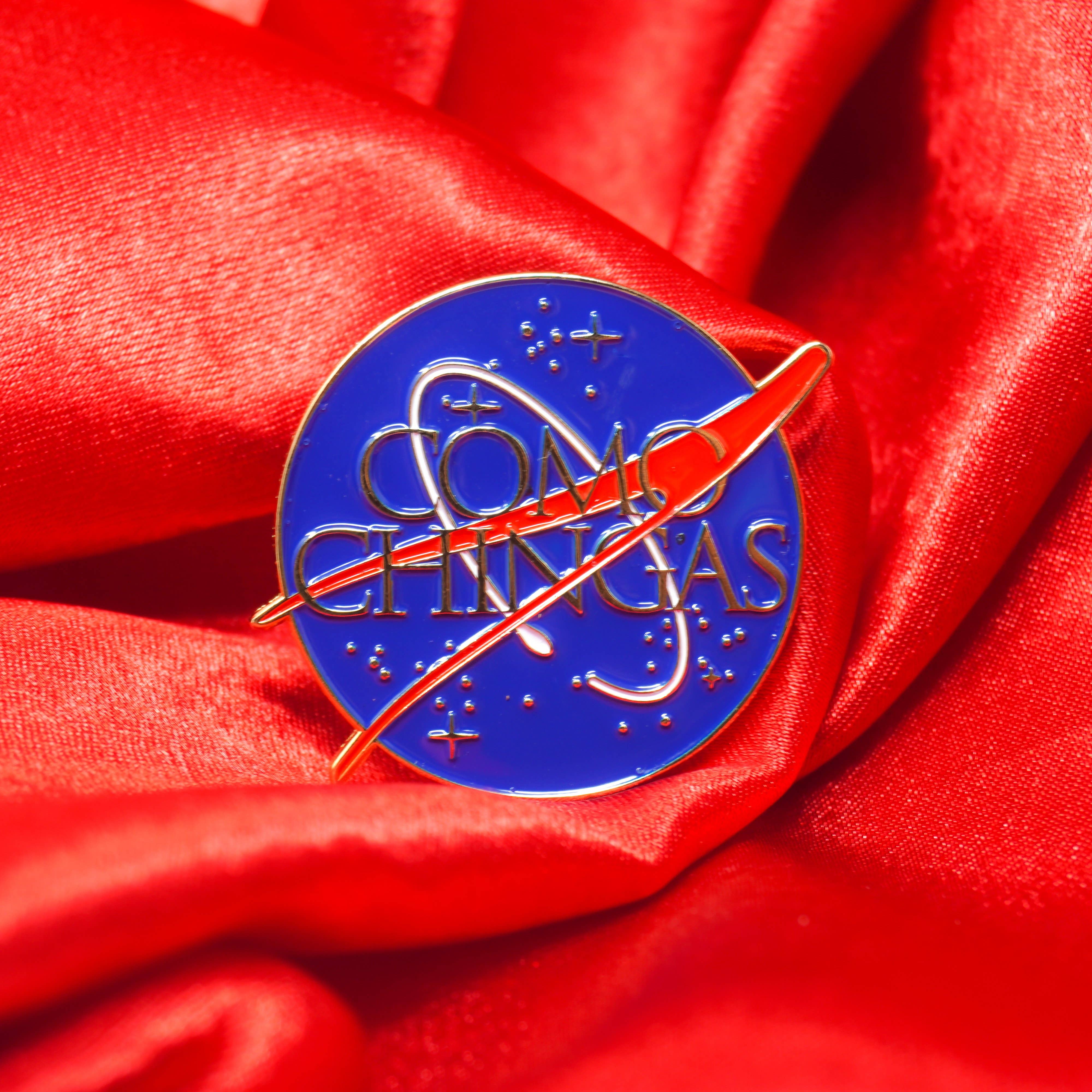 PARTIMEWORKS - Wholesale Lapel Pin/Button - Como Chingas Pin2