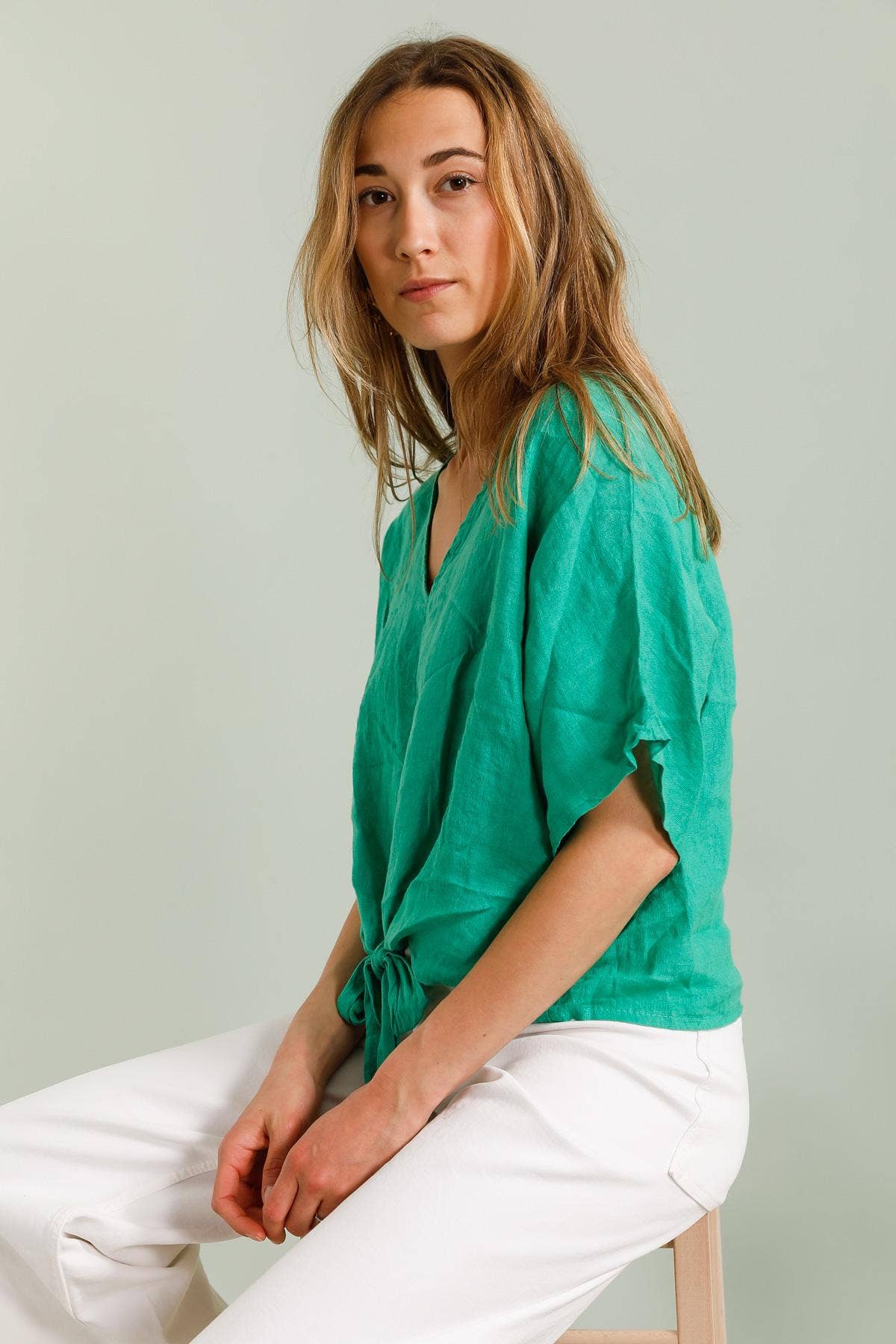 LÉA & LUC - Wholesale Overhemd met knopen - Dames - 100% linnen blouse met korte mouwen REF. 2507119