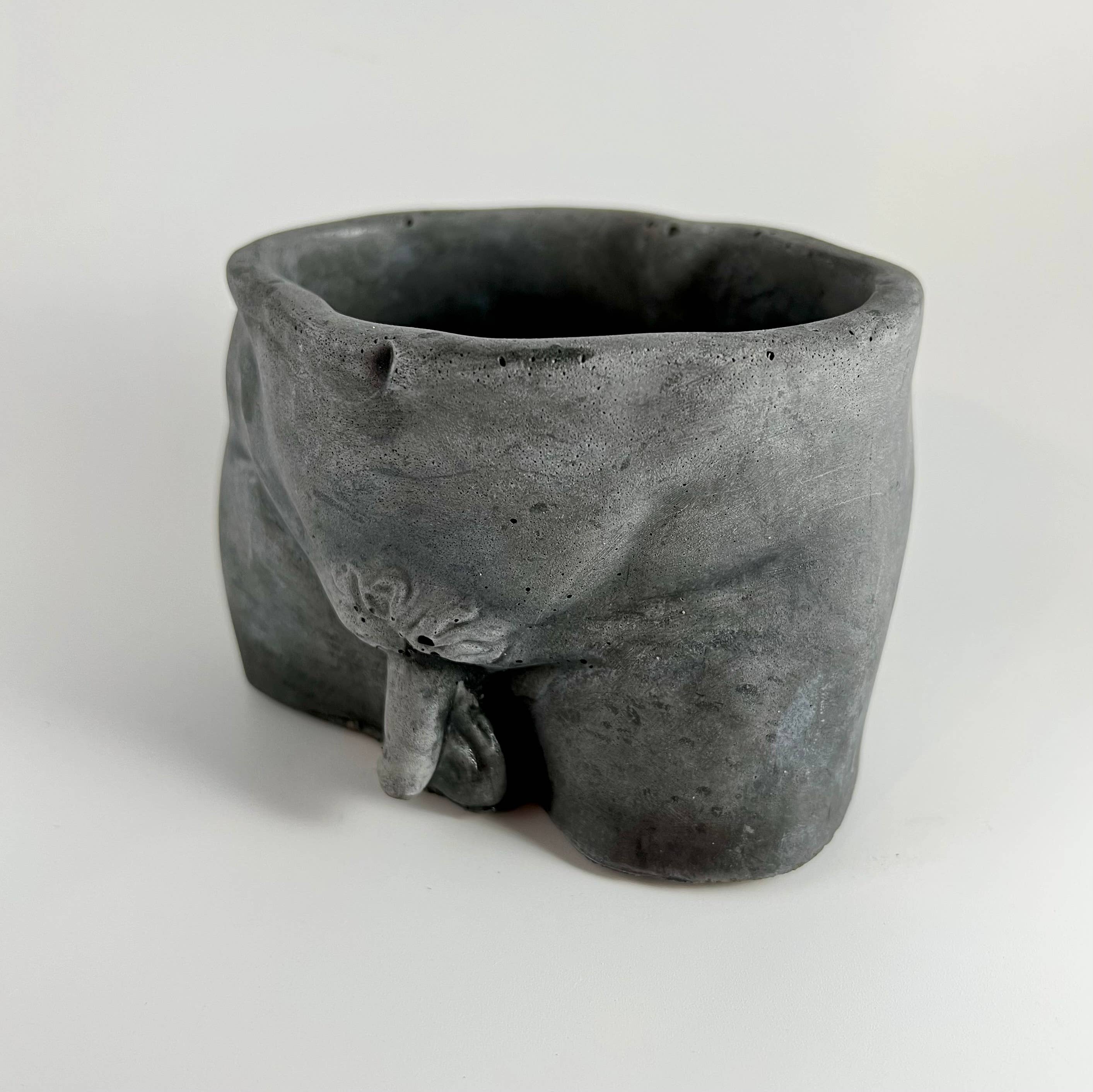 the plant gays - Wholesale Plant Pot - body concrete planter - bottom