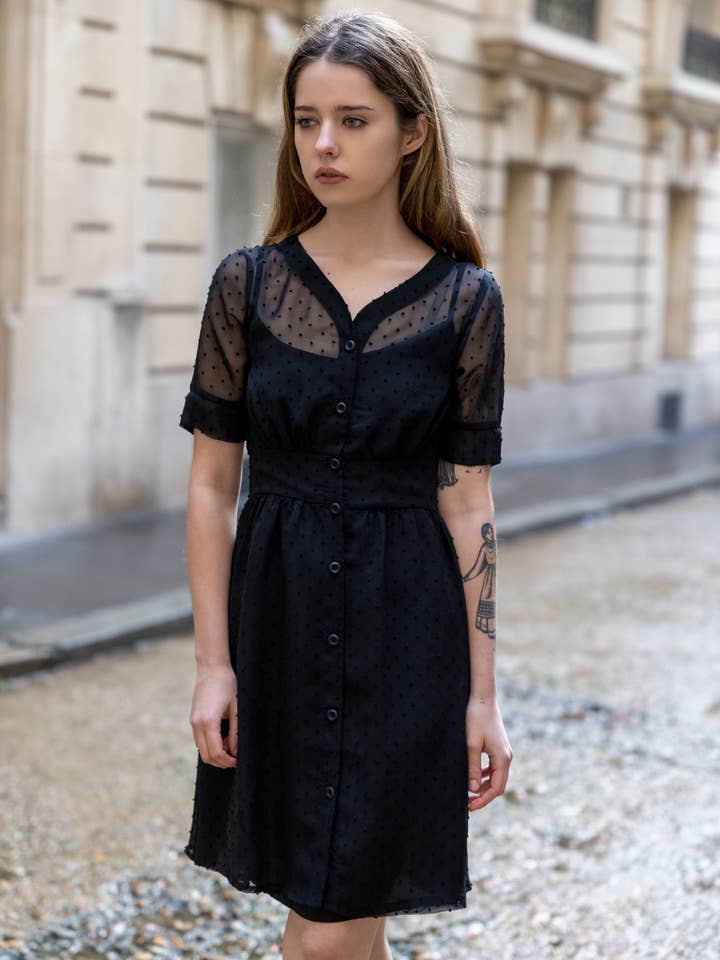 Retro Swiss Dots Shift Dress for wholesale by Ma Penderie Vintage