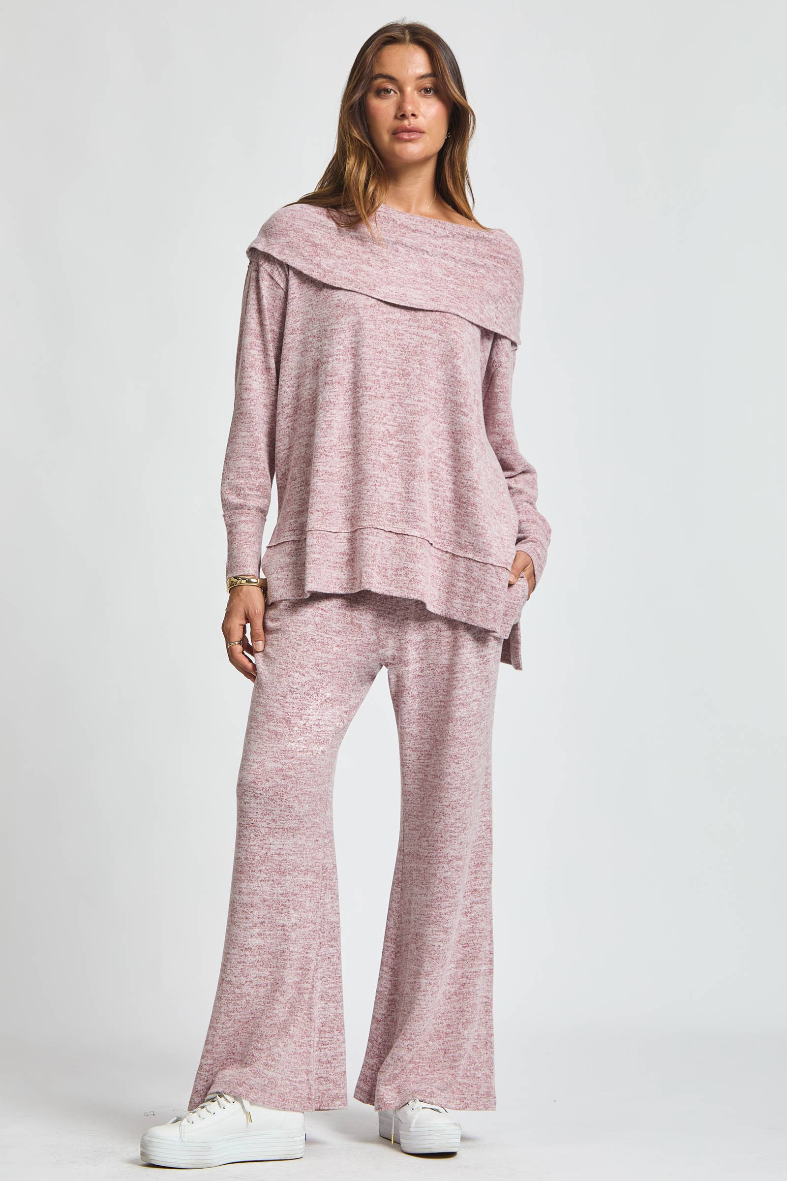 Dear Scarlett - Vente Ensemble de vêtements d'intérieur – femme - Ensemble en cachemire prêt pour le voyage3