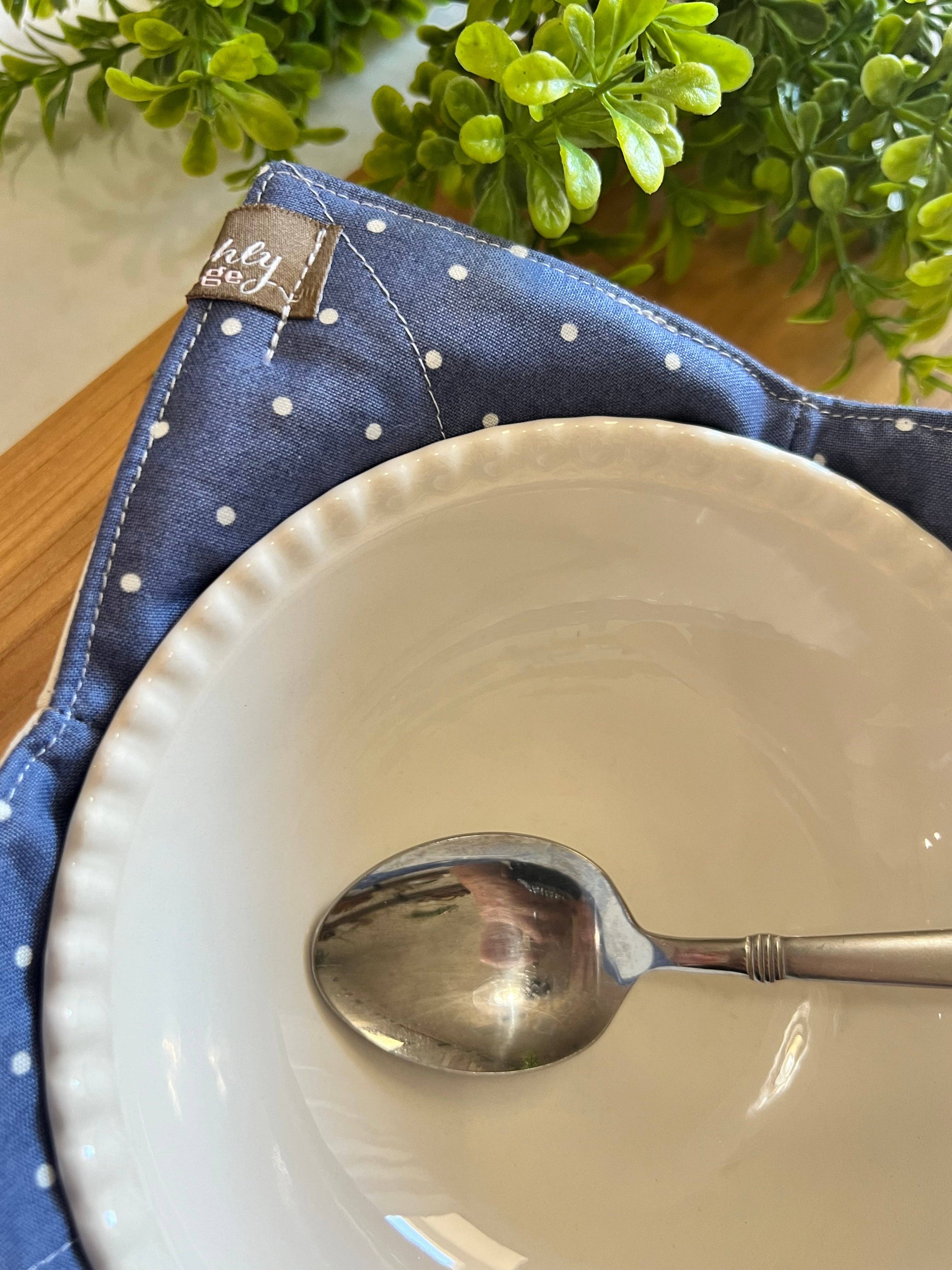 Lavishly Vintage - Wholesale Oven Mitt/Pot Holder - Floral Chickens Bowl Cozy4