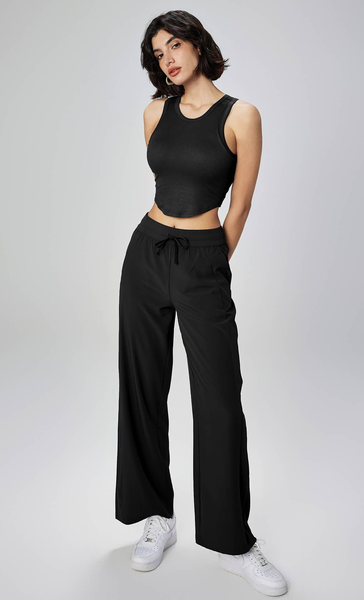 91thelabel - Vente Pantalon de sport – femme - Pantalon de sport Alexandria Easy-Fit à taille élastique et jambes droites 5