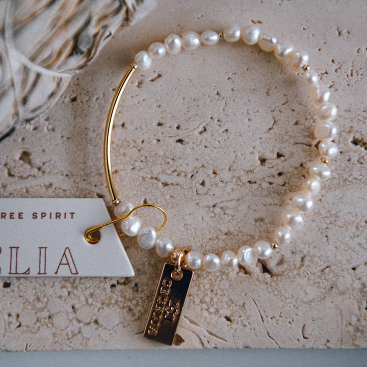 Cecelia Designs Jewelry - Wholesale Beaded Bracelet - Elegant Pearl Beaded Bracelet