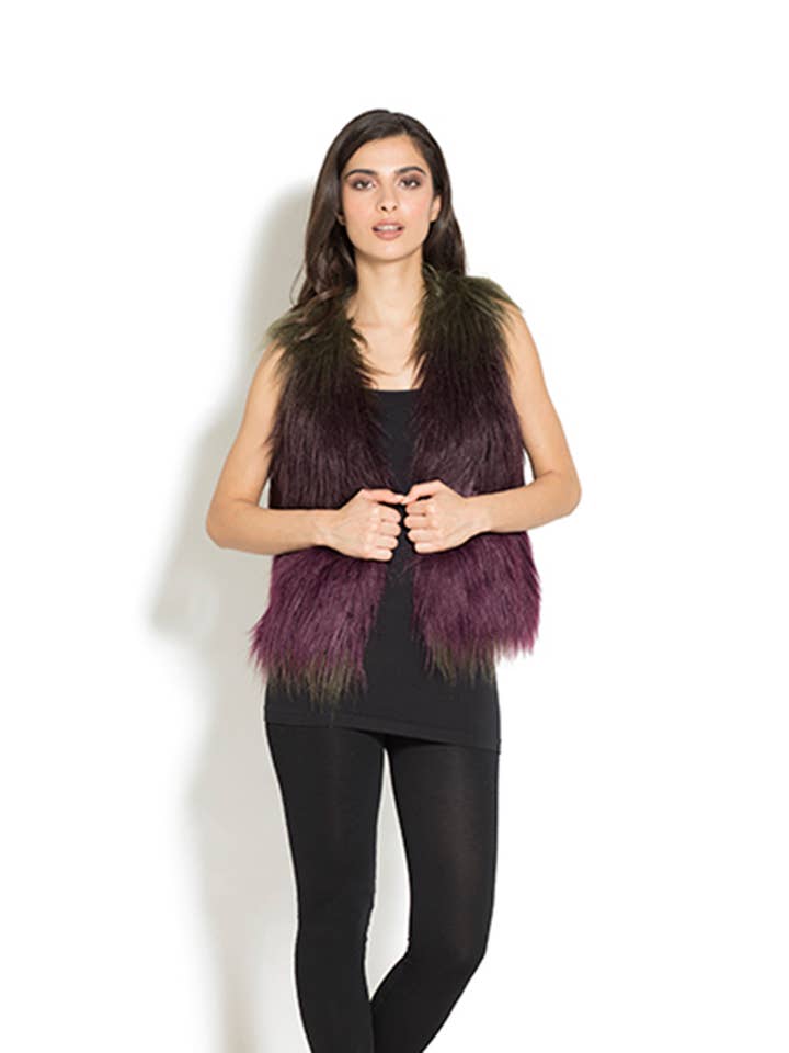 Adore - Wholesale Outerwear Vest - Women's - 802347-P FAUX FUR VEST