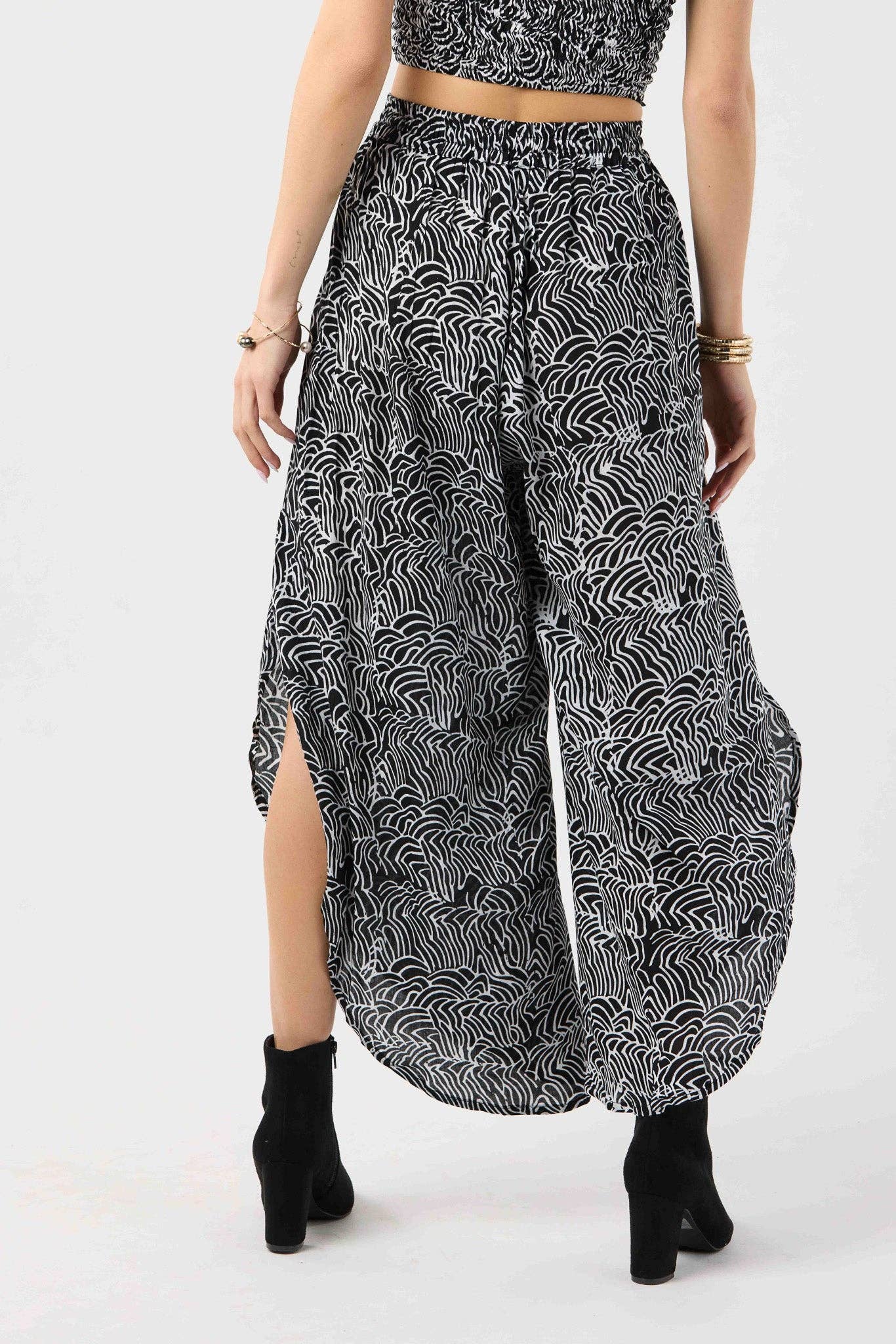 Batik Iris Merlot Shoreline-broek voor groothandel op Faire5