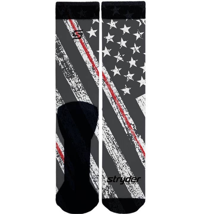 Tunna vita och röda linjen strumpor för wholesale av Stryder Gear