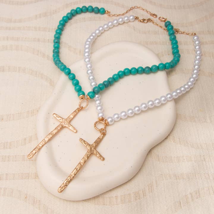 SP Sophia Collection - Wholesale Pendant/Charm Necklace - Hammered Cross Pendant Pearl Necklace 3
