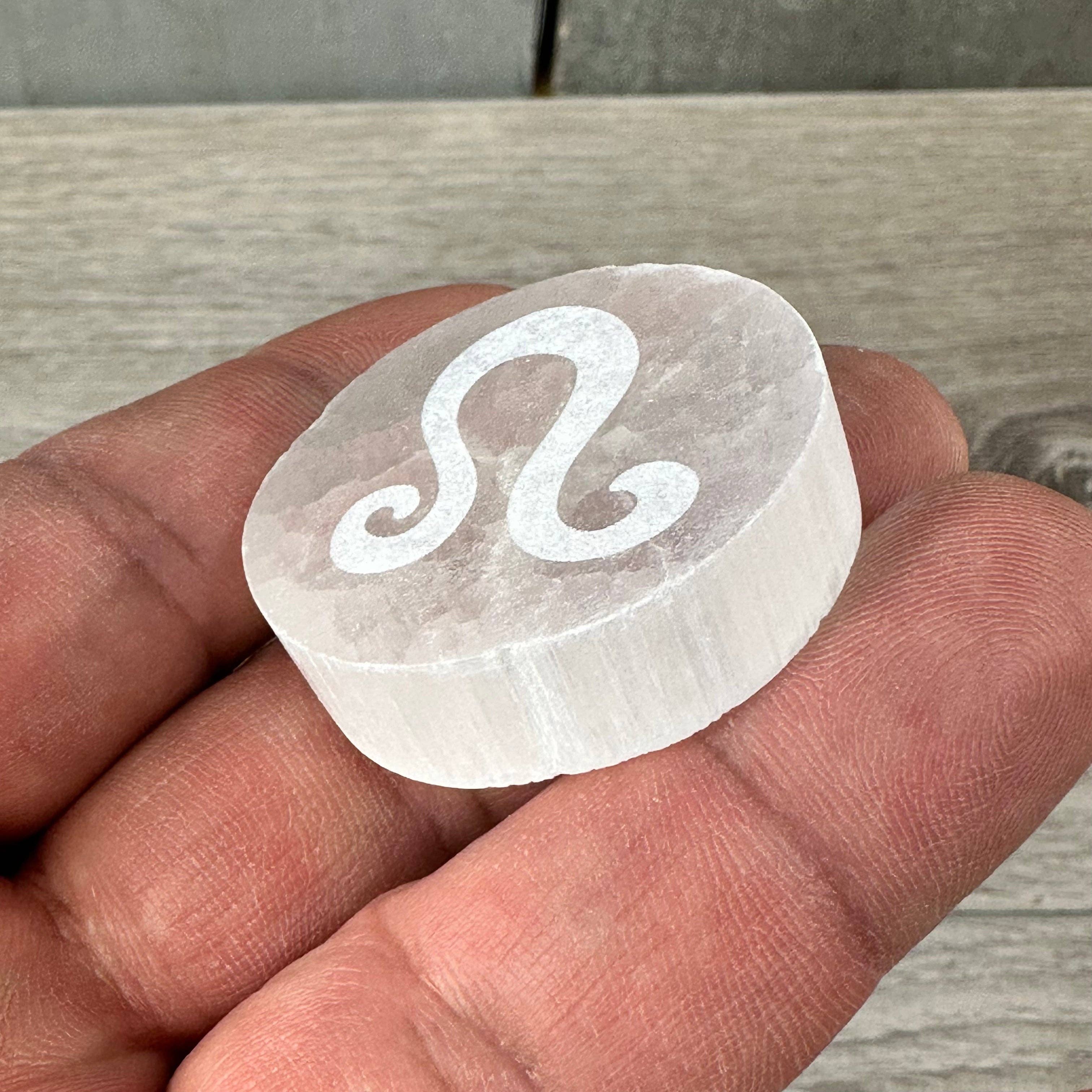 Keystone Crystals - Wholesale Spiritual Stone/Crystal - Zodiac Selenite 1.5” Disc1