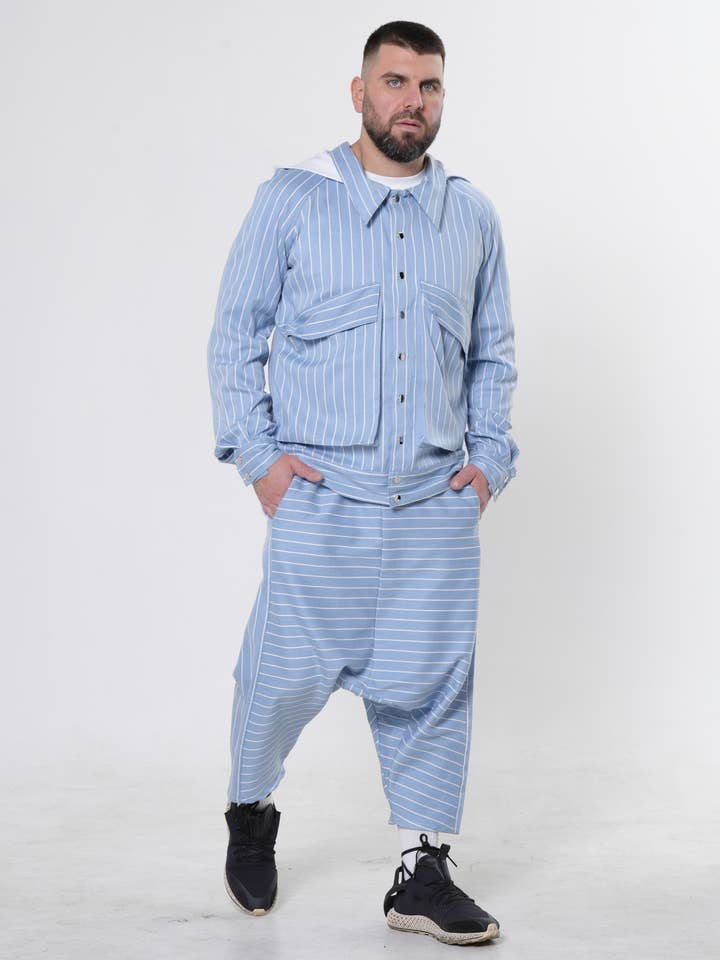 Pantalon homme rayé à entrejambe bas pour la vente par Metamorphoza