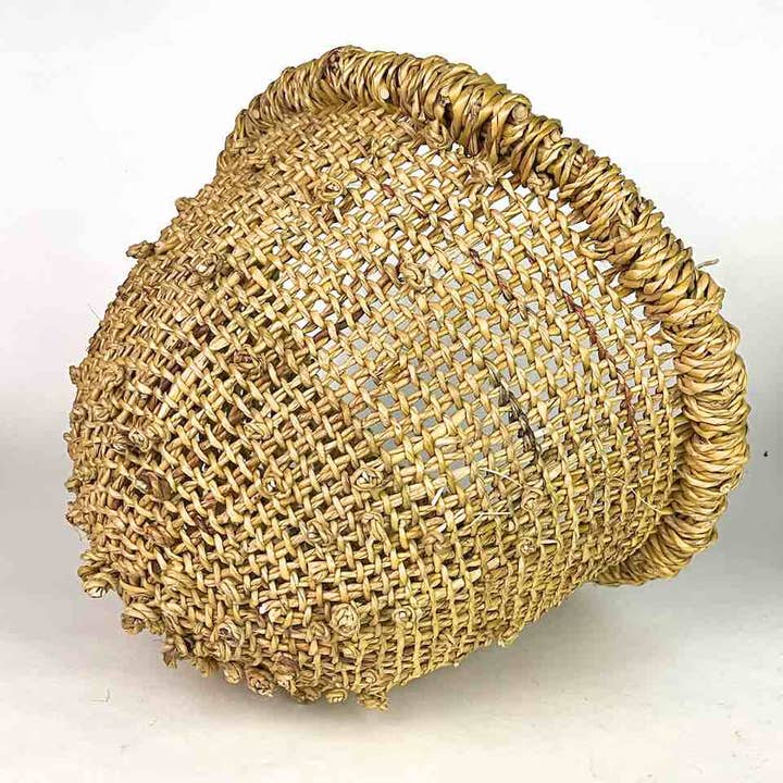 The Niger Bend - Vendita all'ingrosso Cestini - Cestino in stile «setaccio» in paglia profonda su supporto «ciambella» - Burkina Faso5