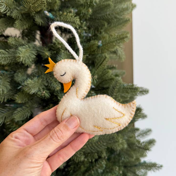 Ornaments 4 Orphans - Wholesale Ornament - Swan with Crown Embroidered Wool Christmas Ornament1