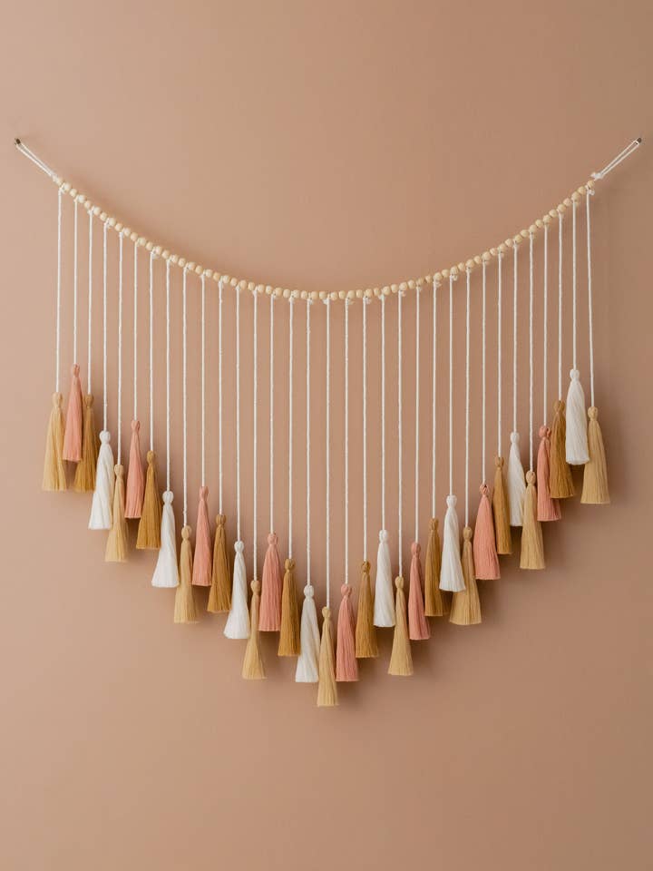 Macrame Tassel Garland H35 for wholesale by HeartCrafted