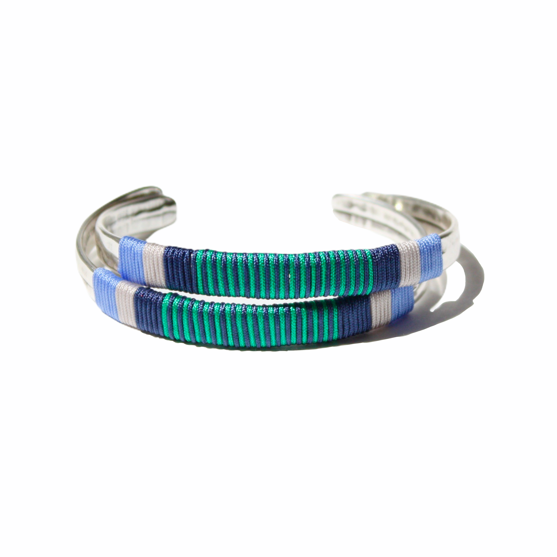 Araracuara - Wholesale Bangle Bracelet - GUATAPURI adjustable bracelet with colorful threads9