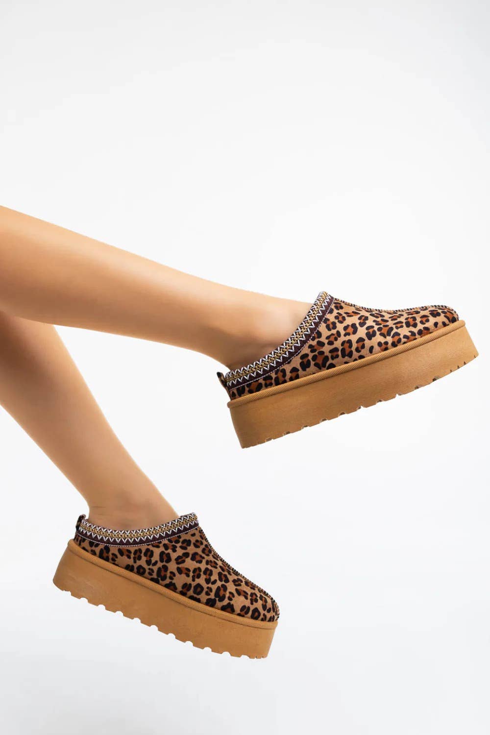 LEOPARD FLUFFY PLATFORM SLIPPERS FAUX FUR LINED ANKLE BOOTS for wholesale on Faire2