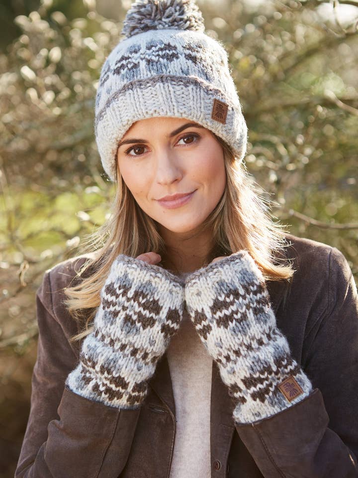 Bamburgh Handwarmer for wholesale by Pachamama Ltd