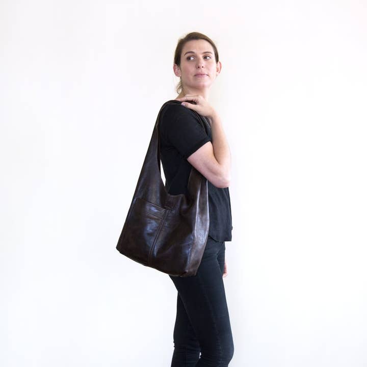 Rough & Tumble – wholesale Shoulder bag – women's – Candid Sling | two sizes5