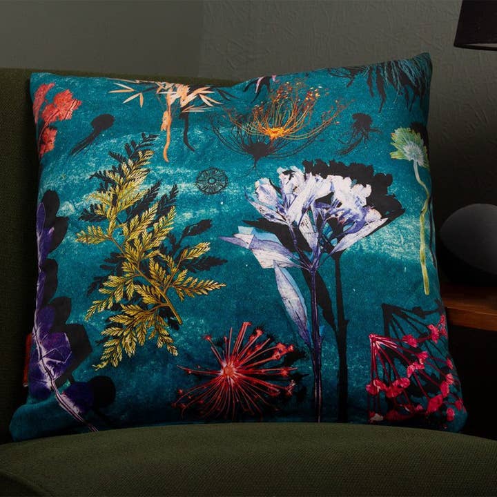 Mylas Mystery | Aqua Marine | Pude med blomsterprint for engroshandel hos Gillian Arnold