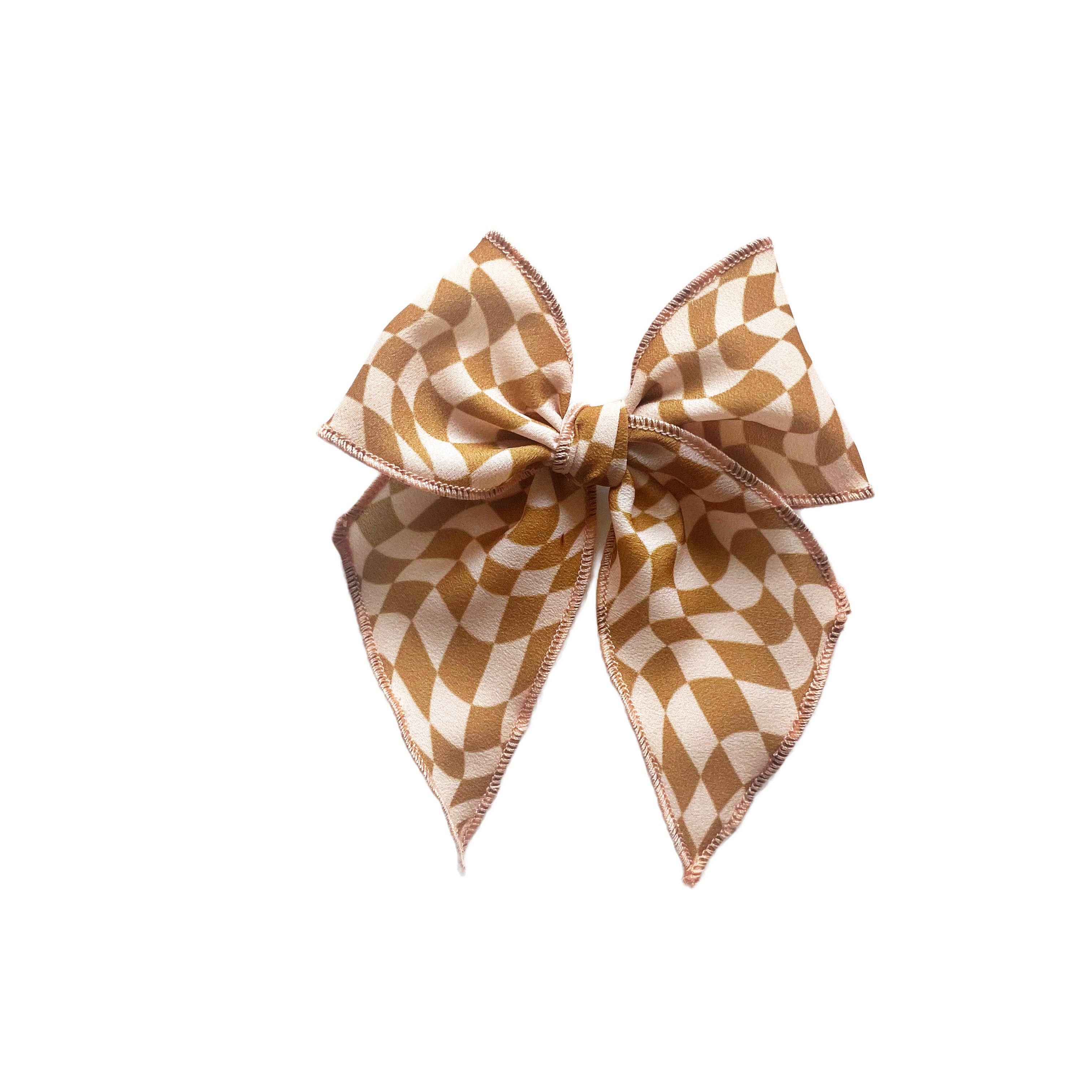 Lady Eleanor & Co - Wholesale Hair Bow - Kids - Tan & Blush Checkered Wave Elle Bow1