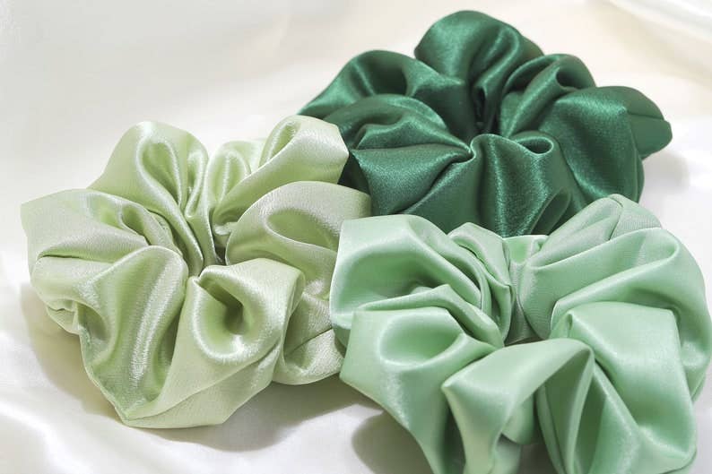 Blush Pop Creations - Vente Chouchou – femme - Chouchous en satin doux en gros - choisissez vos couleurs préférées11