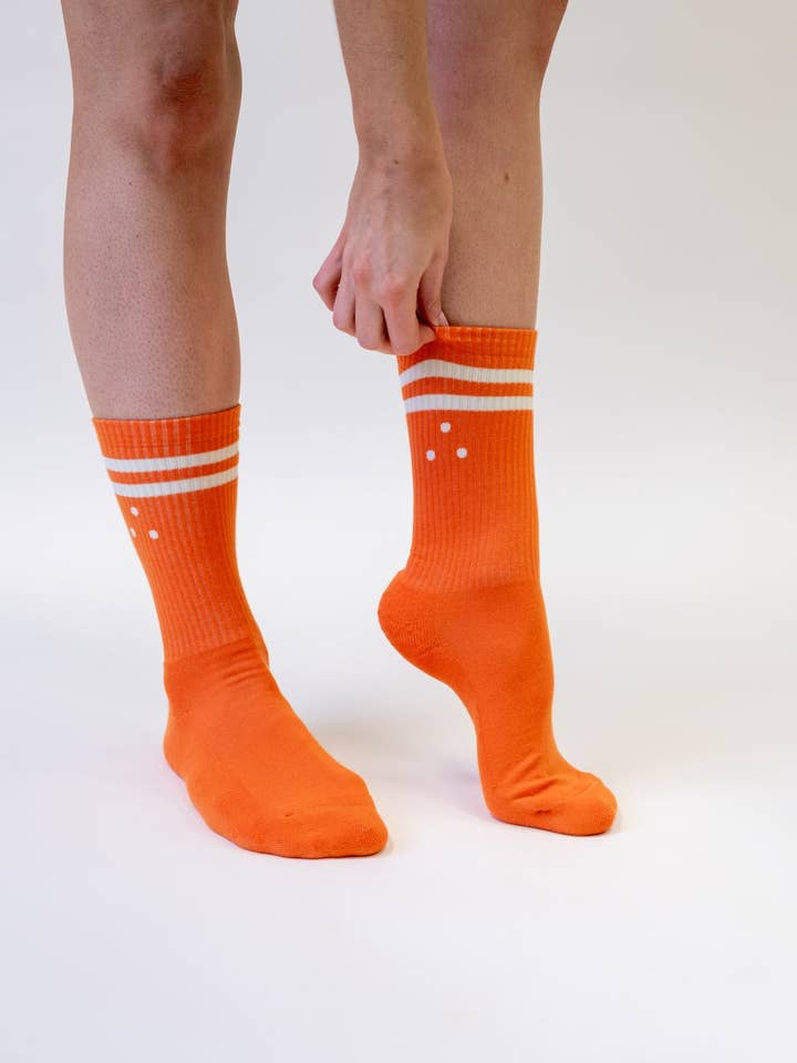 CHAUSSETTES CREW EN COTON ORANGE pour la vente par MERRI Intimates