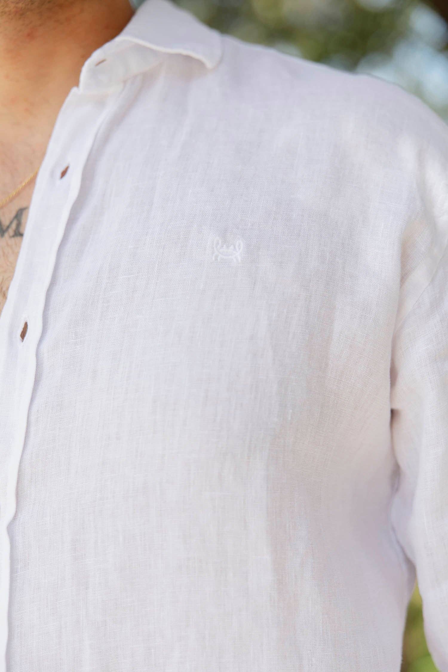 Custi Mikelo: Men's Clothing & Christmas Gifts - Wholesale Button Down Shirt - Men's - White Linen Shirt | Lanzarote3