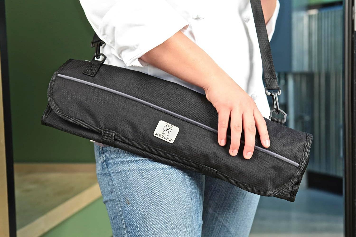 Barfly Mixology Gear & Mercer Culinary - Wholesale Knife Storage - Mercer Culinary 7-Pocket Knife Roll, Black1