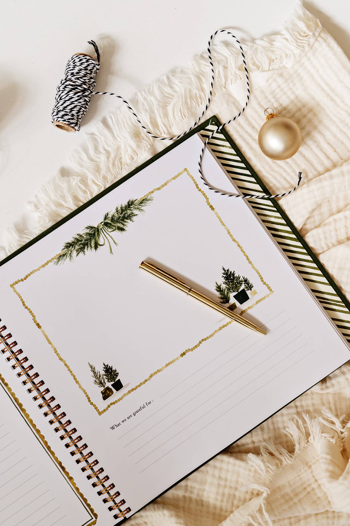 Paige Tate & Co. - Wholesale Memory Book - Kids & Baby - Our Christmas Story: A Keepsake and Memory Book for Families1