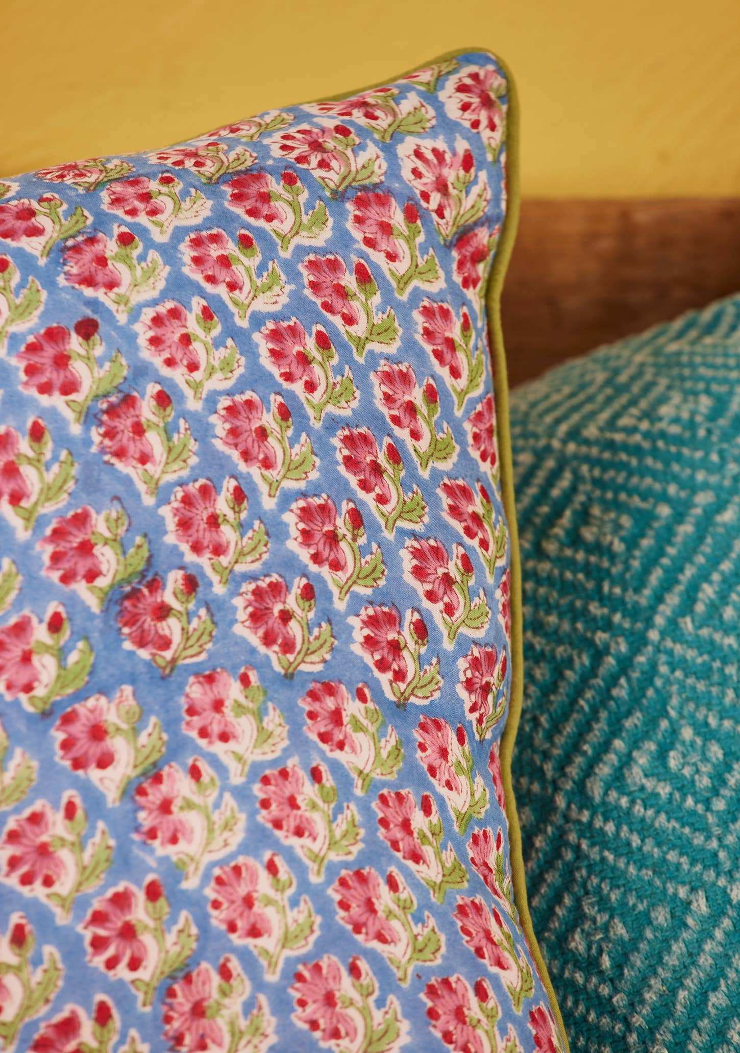 Namaste – Capa de almofada decorativa por atacado – Taruni - Capa de Almofada com Estampa de Bloco Shvanthi4