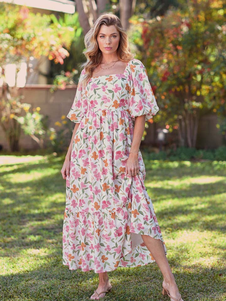 ROBE À VOLANTS À MANCHES BALLON À IMPRIMÉ FLORAL pour la vente par Sweet Lemon