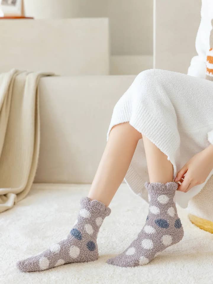 Marc JoJo - Wholesale Socks - Women's - Fuzzy House Socks with Polka Dots9