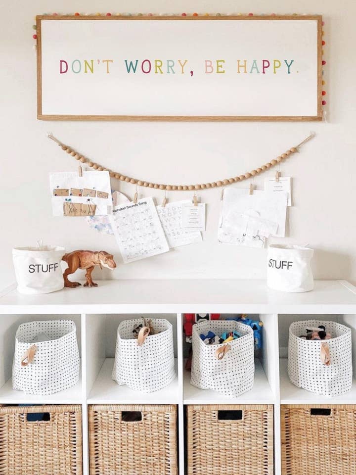 Panneau en bois Don't Worry Be Happy pour la vente par The Shed Interiors