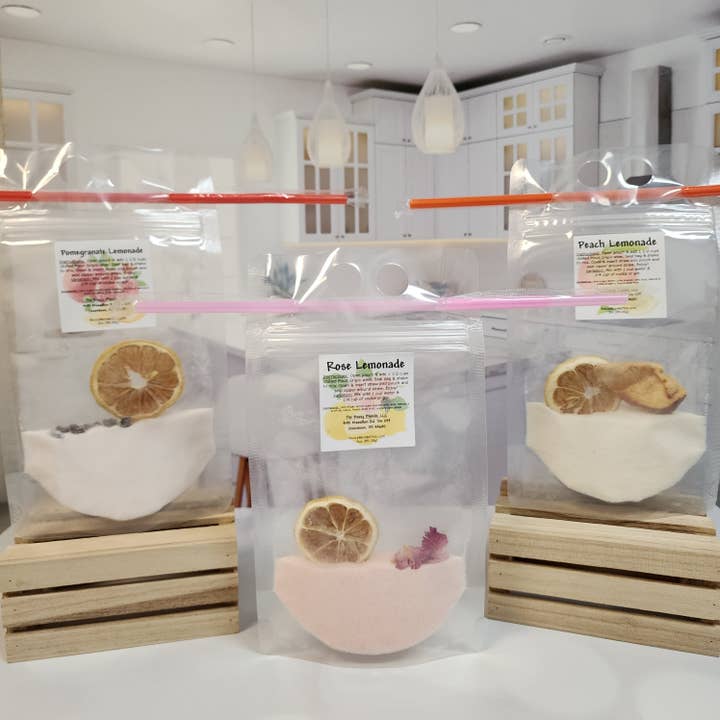 The Boozy Blonde - Wholesale Cocktail Mix/Syrup - Adult Drink Pouch Cocktail & Mocktail Mix36