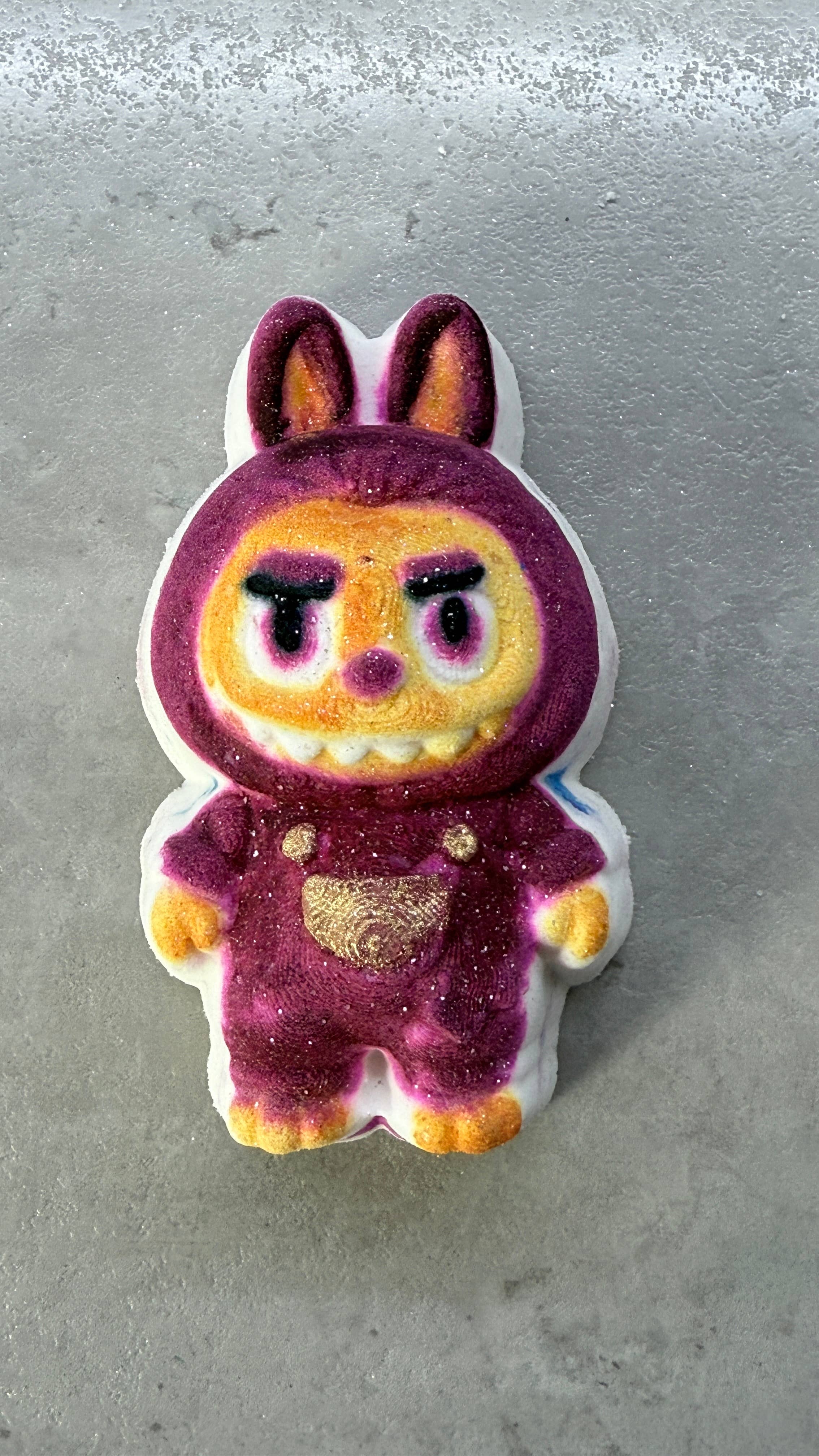 Unique creations soap company - Vente Bombe de bain/poudre effervescente pour le bain - Bombe de bain Lapin en colère2